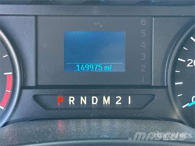 Ford F-250 XL 4x2 Extended Cab Pickup Ostalo