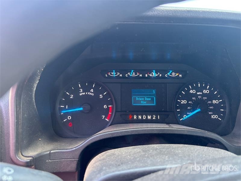 Ford F-250 XL 4x2 Extended Cab Pickup Ostalo
