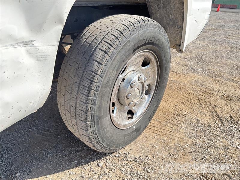 Ford F-250 XL 4x2 Extended Cab Pickup Прочие фургоны