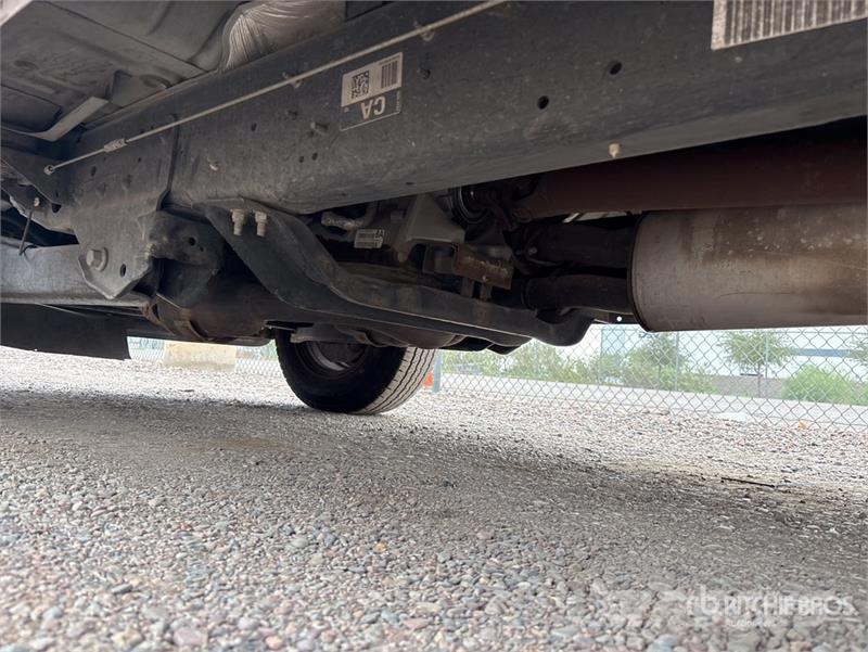 Ford F-250 XL 4x2 Extended Cab Utility Truck Пикапи