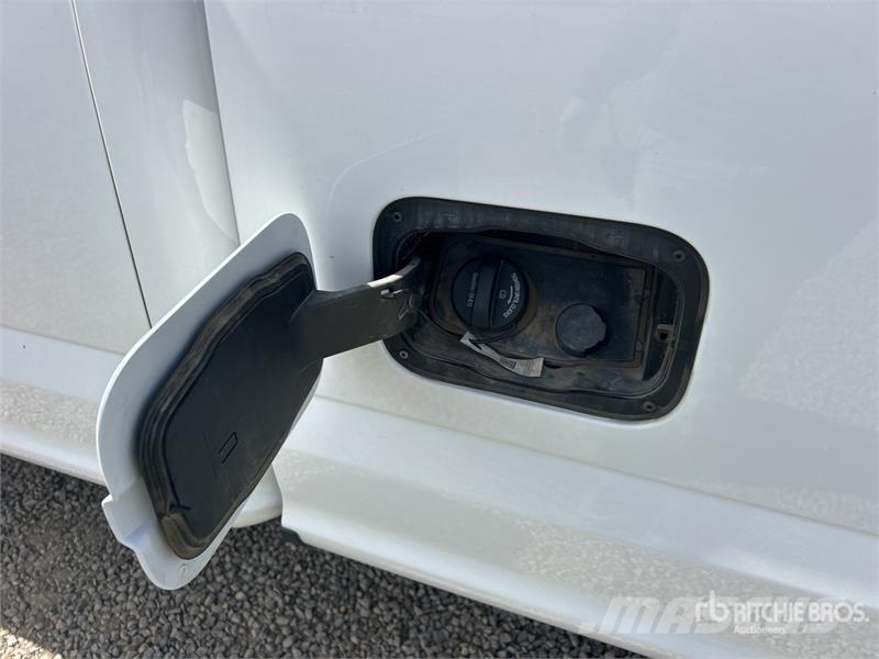 Ford F-250 XL 4x2 Extended Cab Pickup 其他