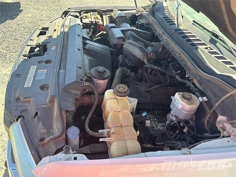 Ford F-250 XL 4x2 Extended Cab Pickup Ostalo