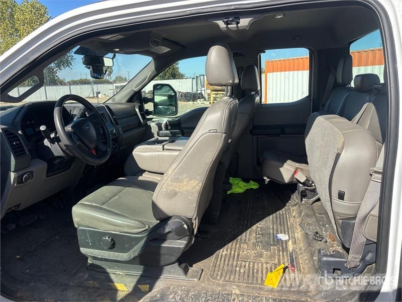 Ford F-250 XL 4x2 Extended Cab Pickup Anders