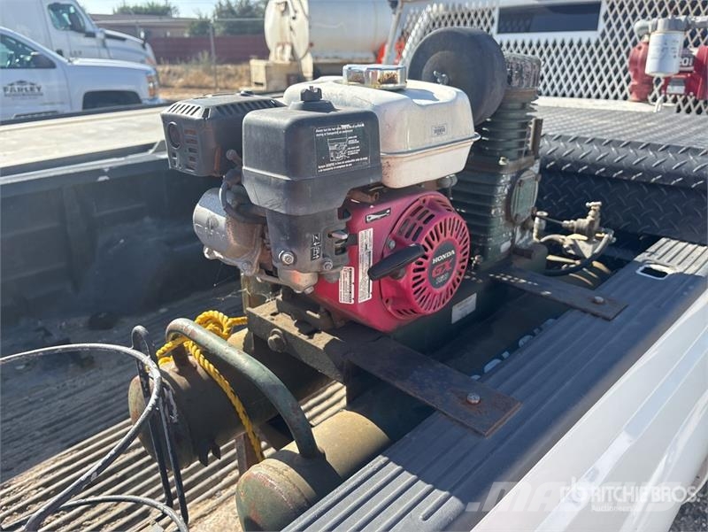 Ford F-250 XL 4x2 Extended Cab Pickup Ostalo