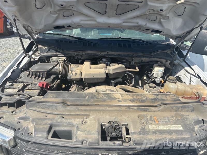 Ford F-250 XL 4x2 Extended Cab Pickup Други