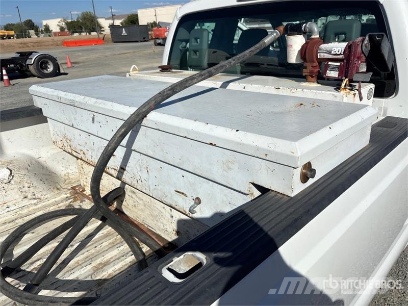 Ford F-250 XL 4x2 Extended Cab Pickup Otras furgonetas