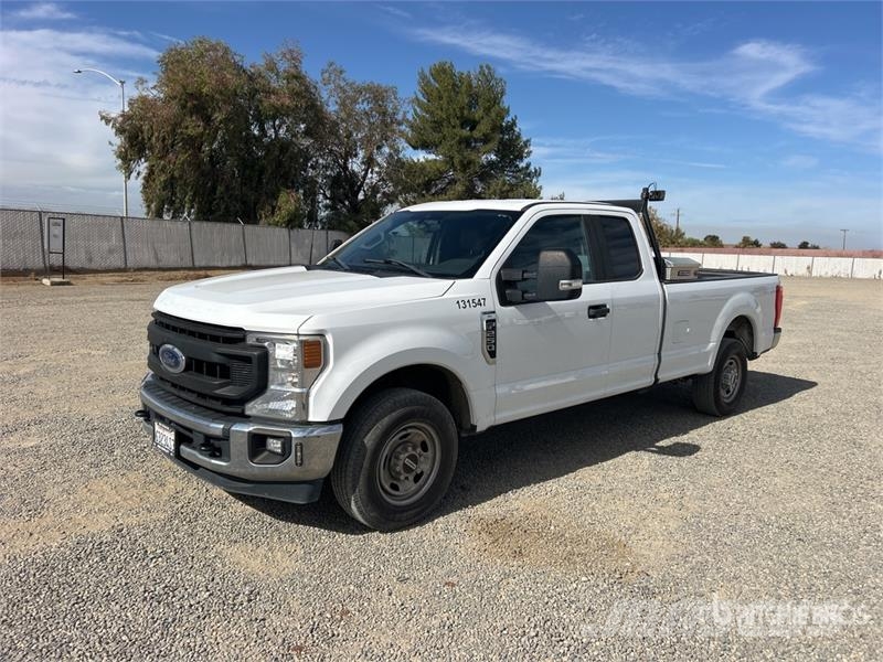 Ford F-250 XL 4x2 Extended Cab Pickup 其他