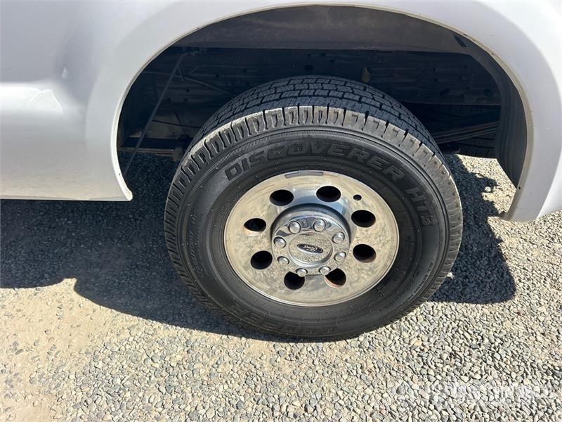 Ford F-250 XL 4x2 Pickup 其他