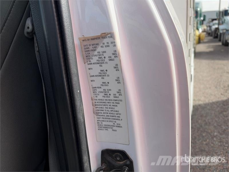 Ford F-250 XL 4x2 Utility Truck 픽업/드롭사이드