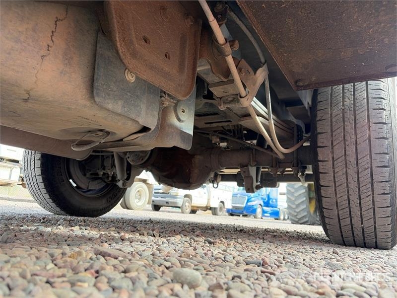 Ford F-250 XL 4x2 Utility Truck 픽업/드롭사이드