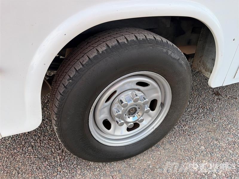 Ford F-250 XL 4x2 Utility Truck 픽업/드롭사이드