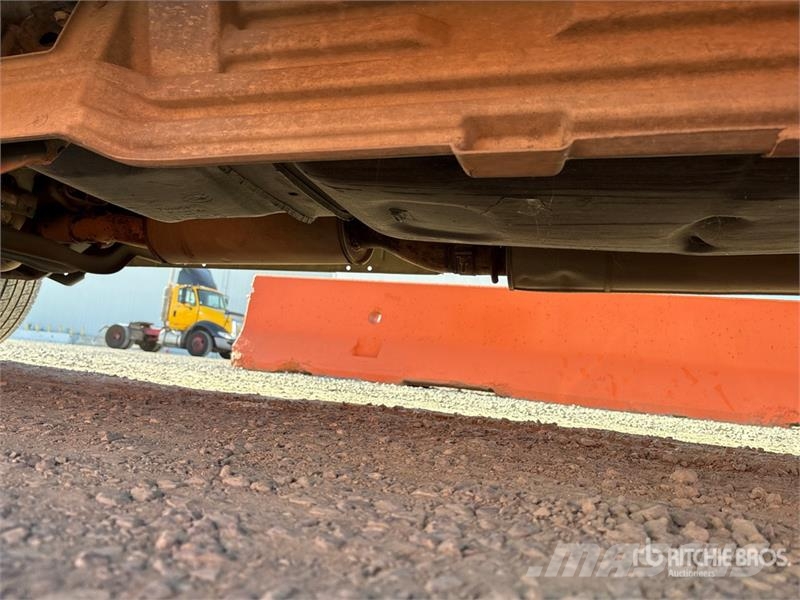 Ford F-250 XL 4x2 Utility Truck Pick up/Dropside