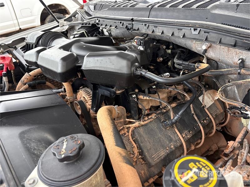 Ford F-250 XL 4x4 Crew Cab Pickup Citi
