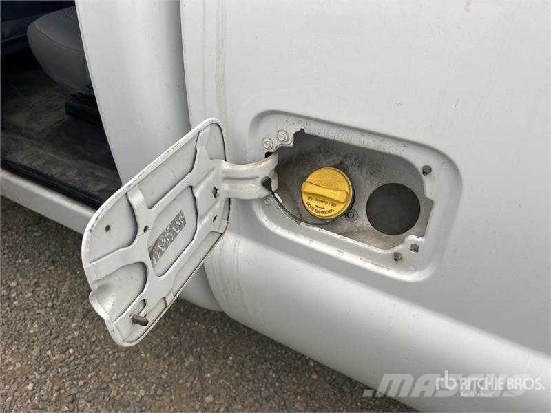 Ford F-250 XL 4x4 Crew Cab Pickup Інше