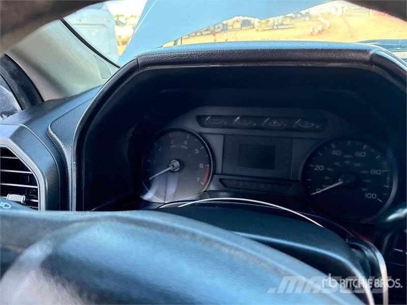 Ford F-250 XL 4x4 Crew Cab Pickup Citi