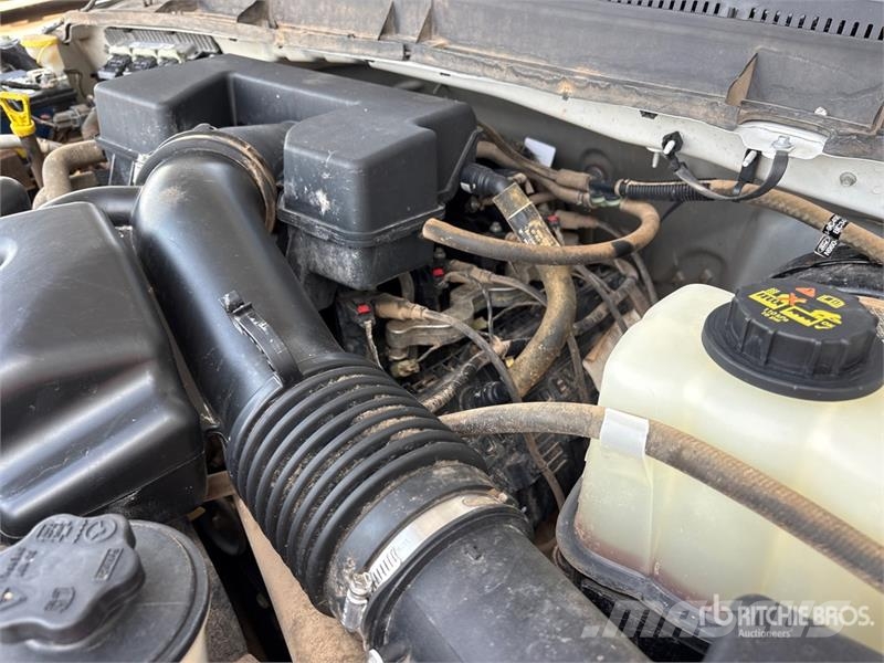 Ford F-250 XL 4x4 Crew Cab Pickup Anders