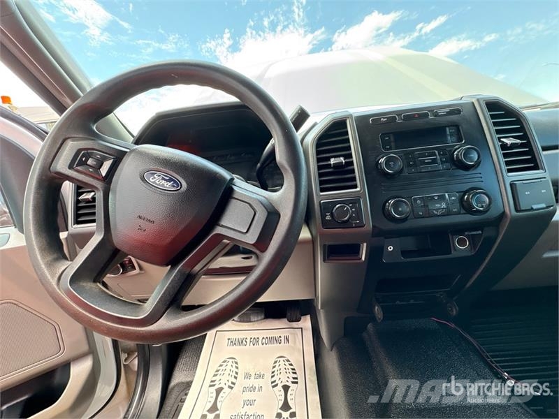 Ford F-250 XL 4x4 Crew Cab Pickup Otras furgonetas