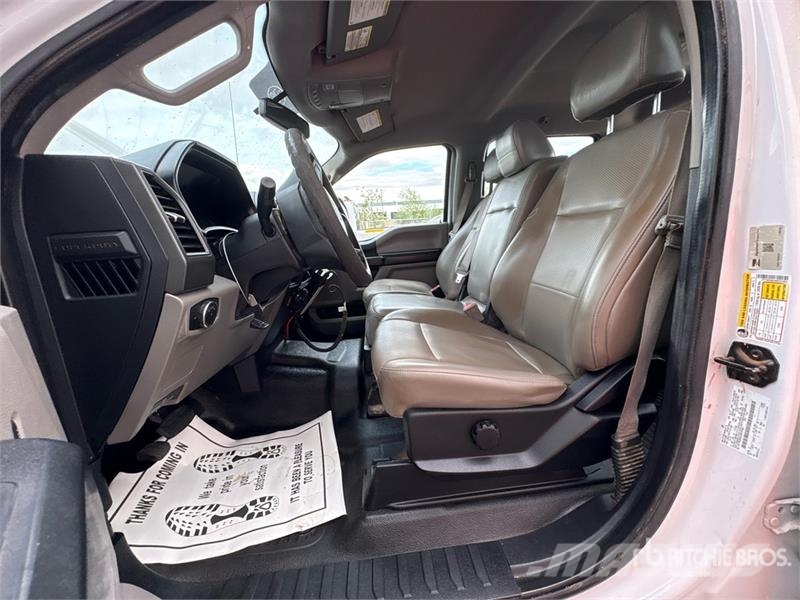 Ford F-250 XL 4x4 Crew Cab Pickup Citi