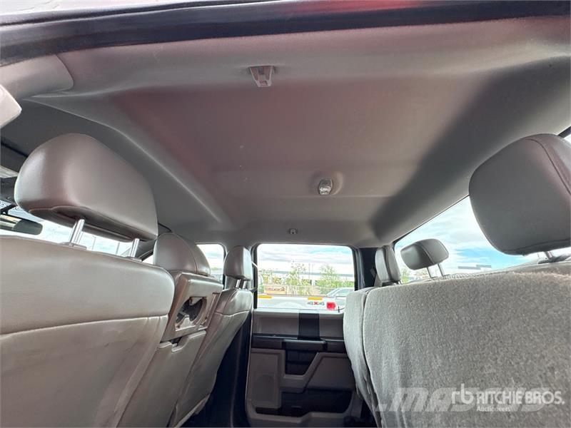 Ford F-250 XL 4x4 Crew Cab Pickup Citi