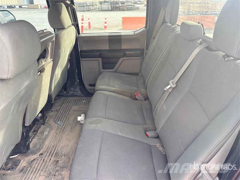 Ford F-250 XL 4x4 Crew Cab Pickup Άλλα Vans