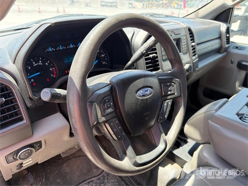 Ford F-250 XL 4x4 Crew Cab Pickup Άλλα Vans