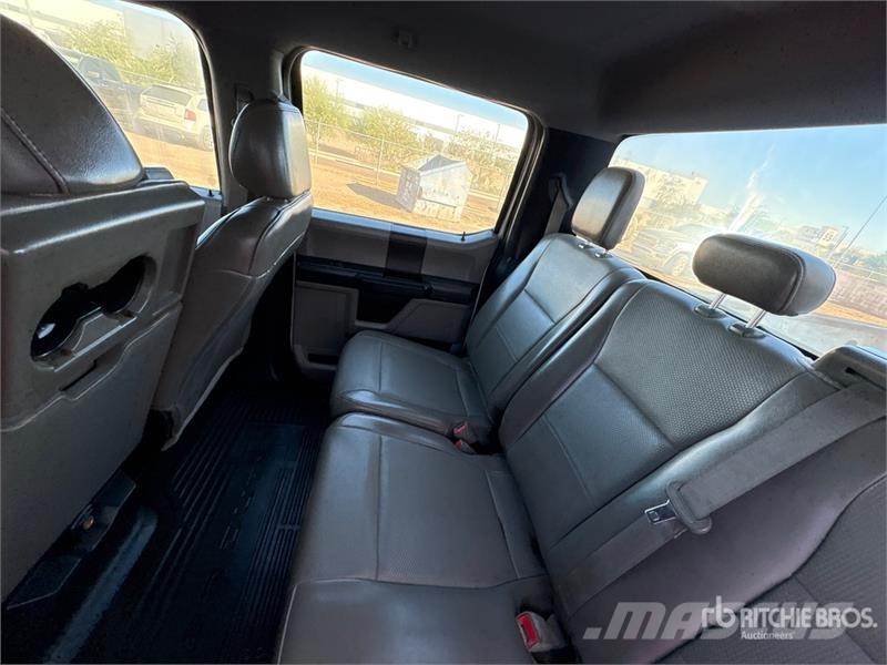 Ford F-250 XL 4x4 Crew Cab Pickup Citi
