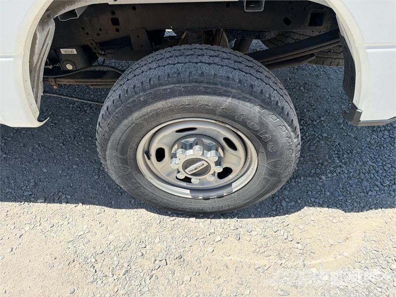 Ford F-250 XL 4x4 Crew Cab Pickup Άλλα Vans