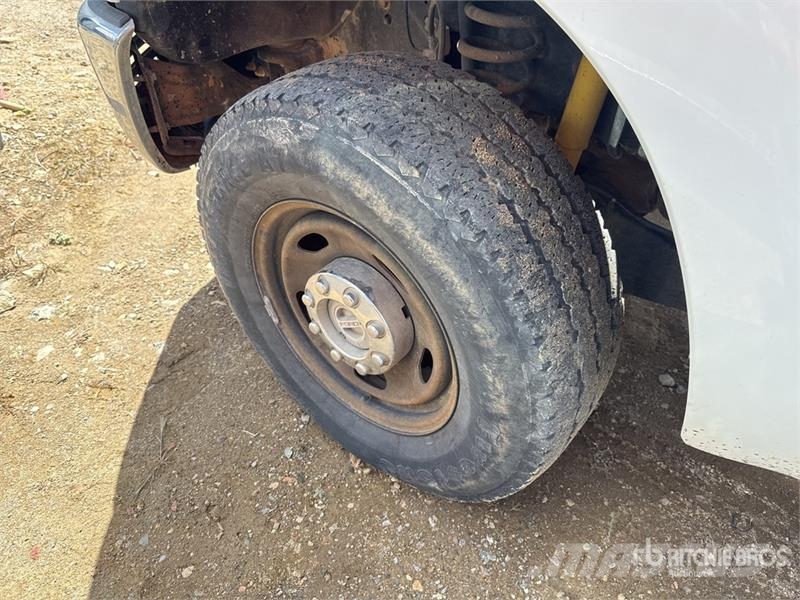 Ford F-250 XL 4x4 Crew Cab Pickup Άλλα Vans