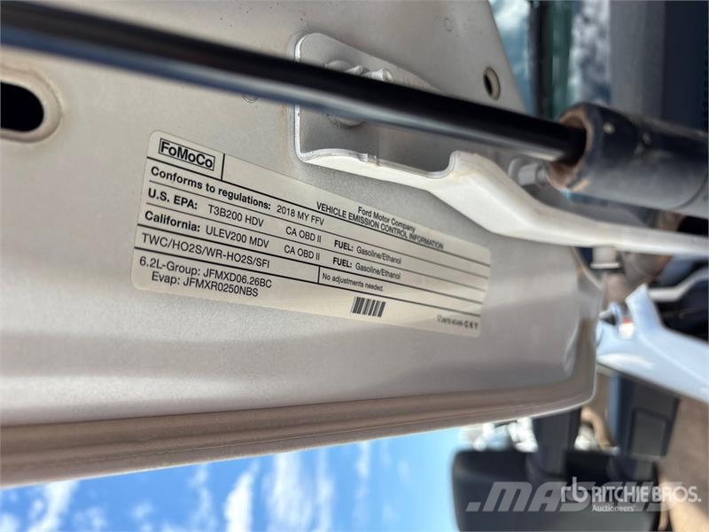 Ford F-250 XL 4x4 Crew Cab Pickup Otras furgonetas