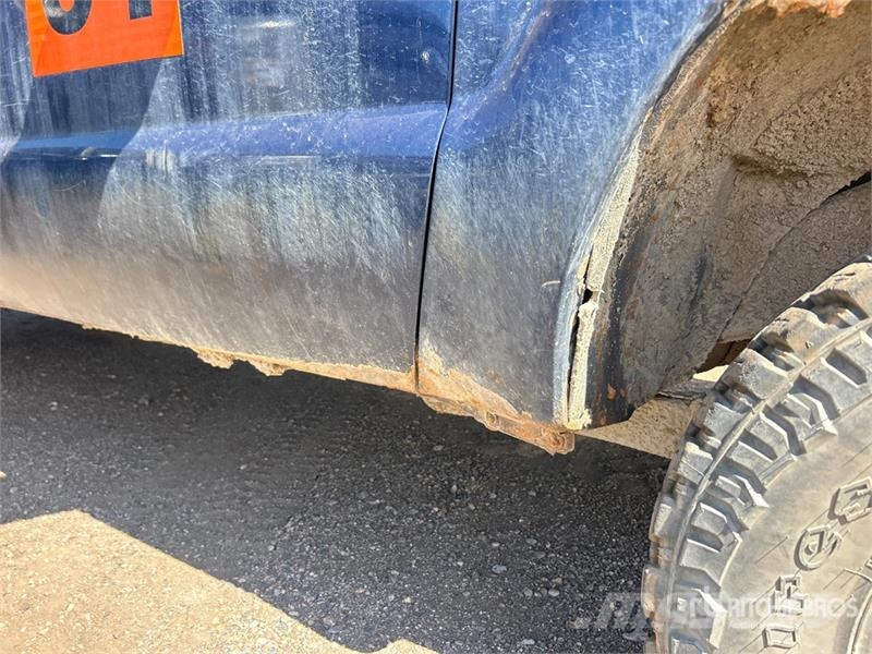 Ford F-250 XL 4x4 Crew Cab Pickup Other