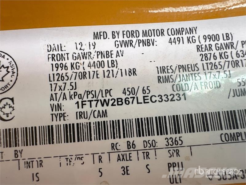 Ford F-250 XL 4x4 Crew Cab Pickup Citi