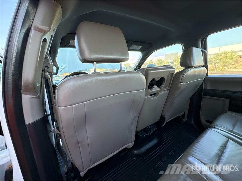 Ford F-250 XL 4x4 Crew Cab Pickup Citi