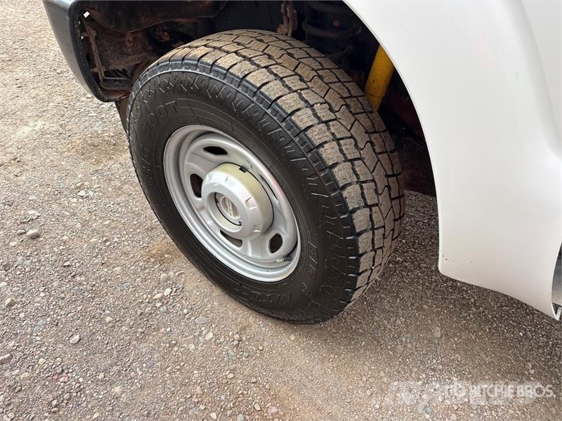 Ford F-250 XL 4x4 Crew Cab Pickup Anders