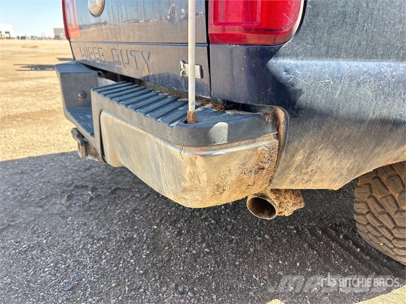 Ford F-250 XL 4x4 Crew Cab Pickup Other
