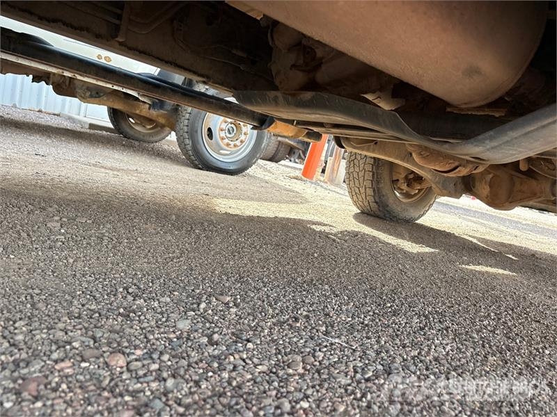 Ford F-250 XL 4x4 Crew Cab Pickup Anders