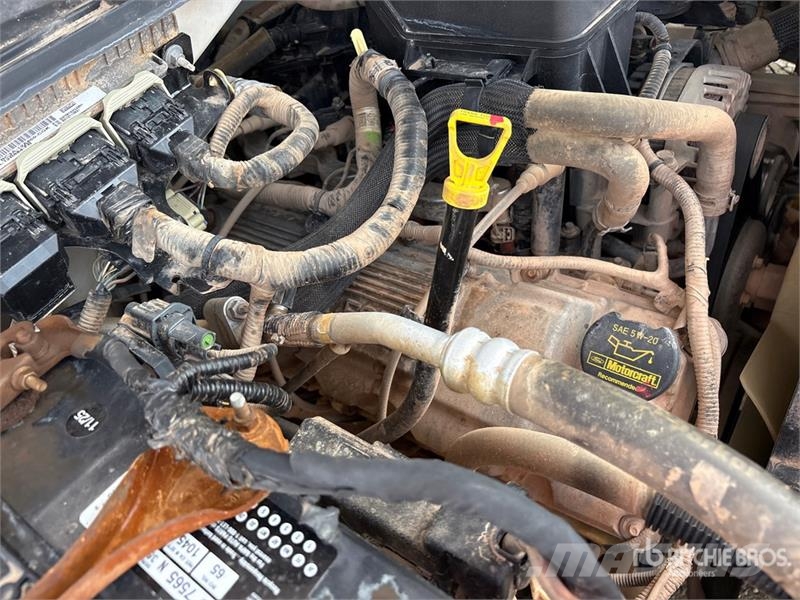 Ford F-250 XL 4x4 Crew Cab Pickup Anders
