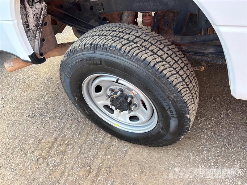 Ford F-250 XL 4x4 Crew Cab Pickup Otras furgonetas