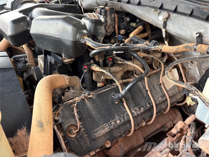 Ford F-250 XL 4x4 Crew Cab Pickup 기타
