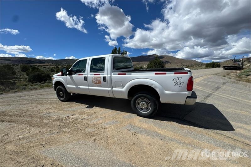 Ford F-250 XL 4x4 Crew Cab Pickup Άλλα Vans