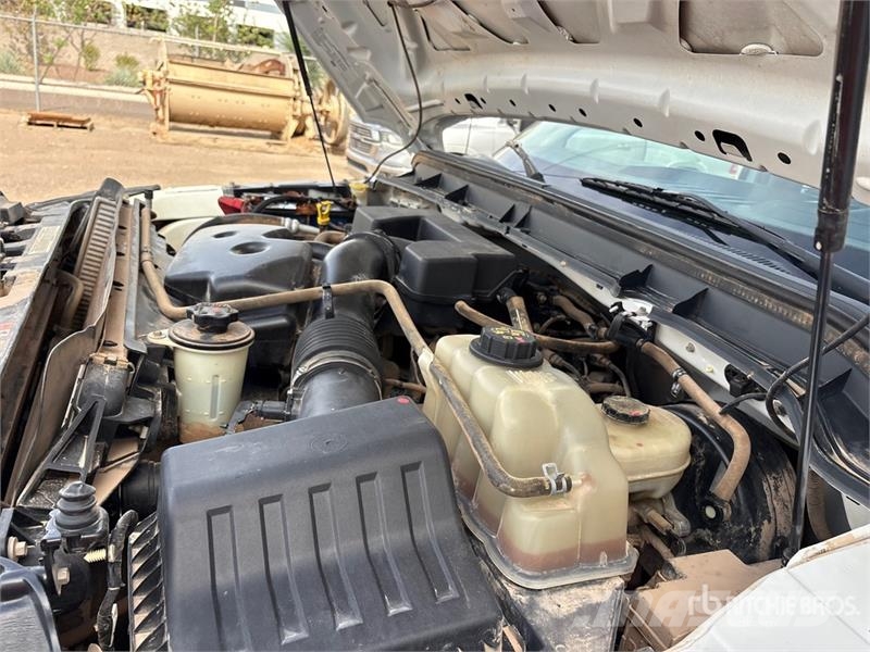 Ford F-250 XL 4x4 Crew Cab Pickup Anders