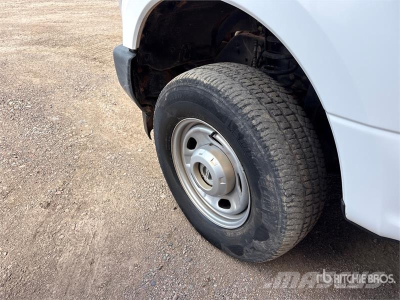 Ford F-250 XL 4x4 Crew Cab Pickup Otras furgonetas