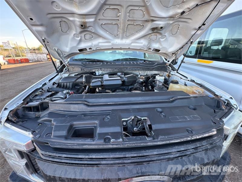 Ford F-250 XL 4x4 Crew Cab Pickup Citi