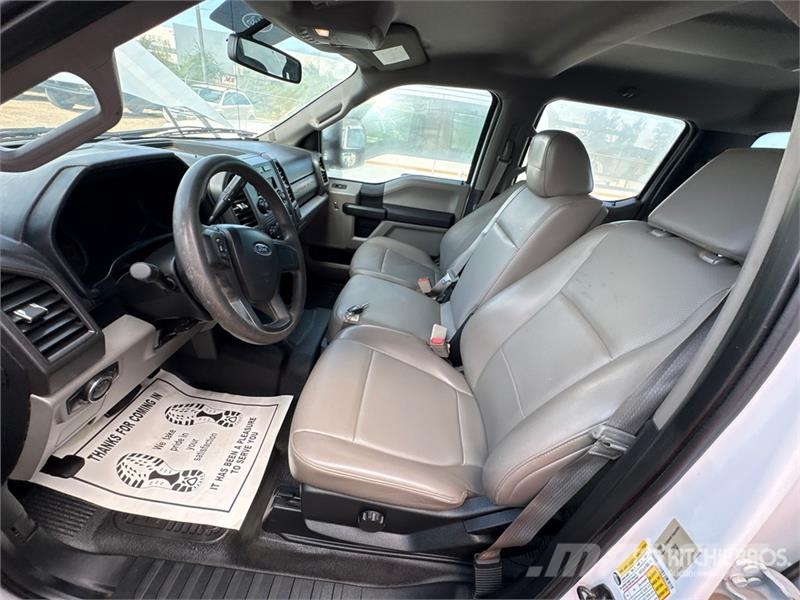 Ford F-250 XL 4x4 Crew Cab Pickup Otras furgonetas