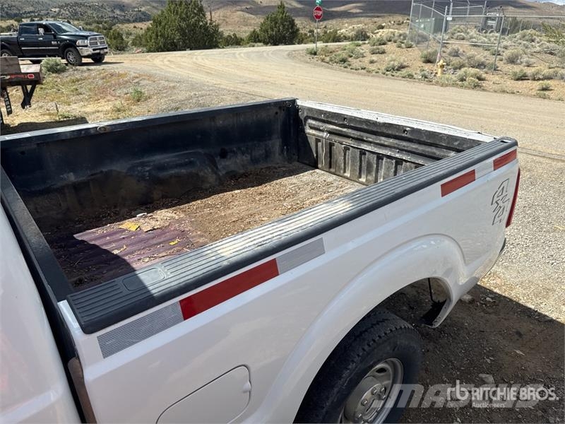 Ford F-250 XL 4x4 Crew Cab Pickup Άλλα Vans