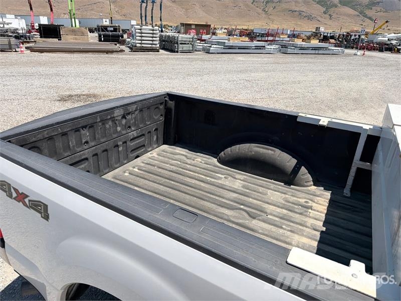 Ford F-250 XL 4x4 Crew Cab Pickup Άλλα Vans