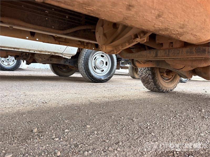 Ford F-250 XL 4x4 Crew Cab Pickup Anders