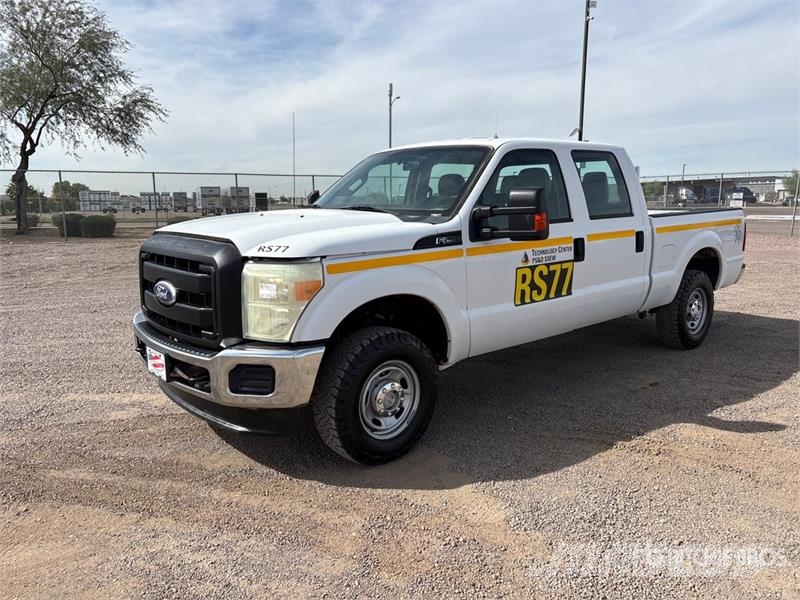 Ford F-250 XL 4x4 Crew Cab Pickup Anders