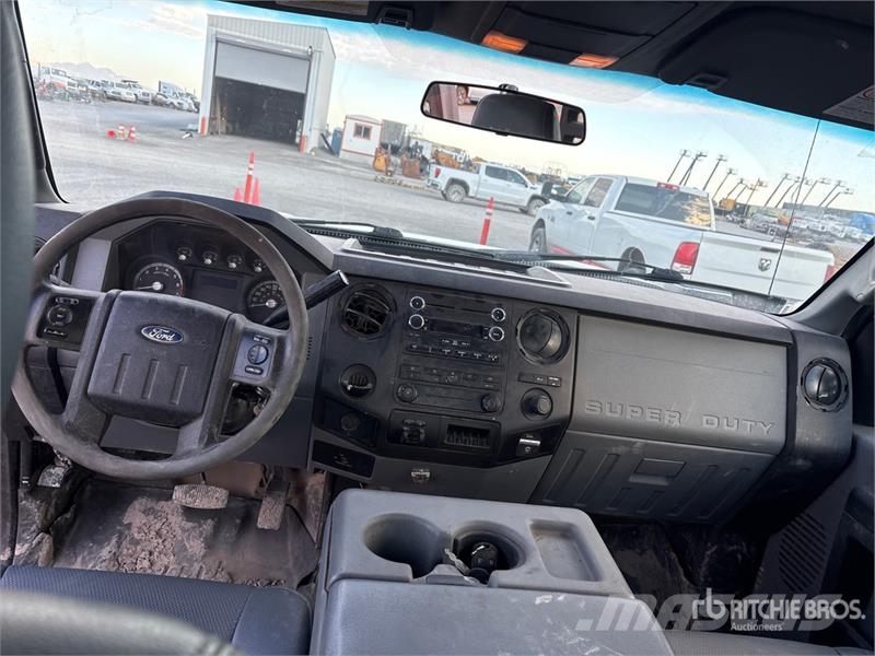 Ford F-250 XL 4x4 Extended Cab Pickup 其他
