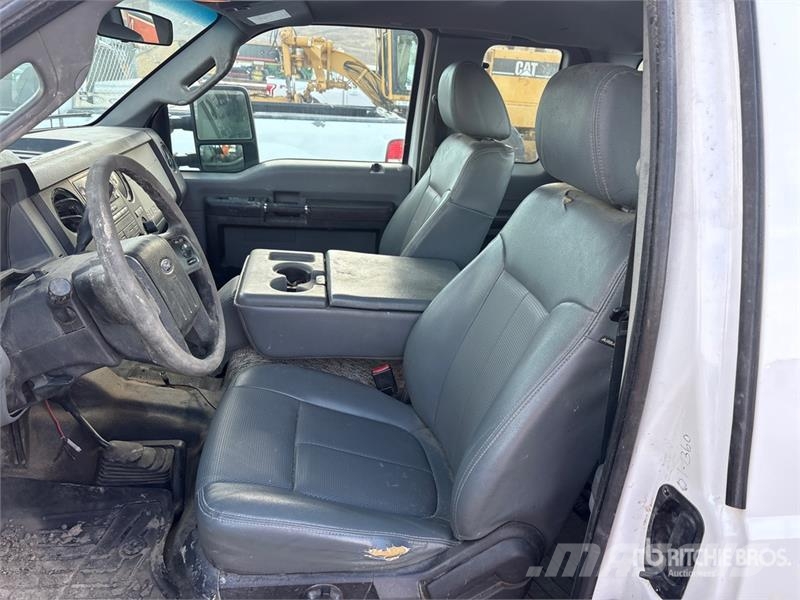 Ford F-250 XL 4x4 Extended Cab Pickup 其他