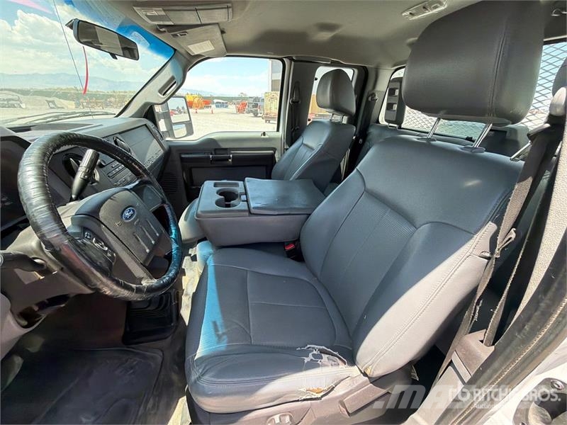 Ford F-250 XL 4x4 Extended Cab Pickup Άλλα Vans